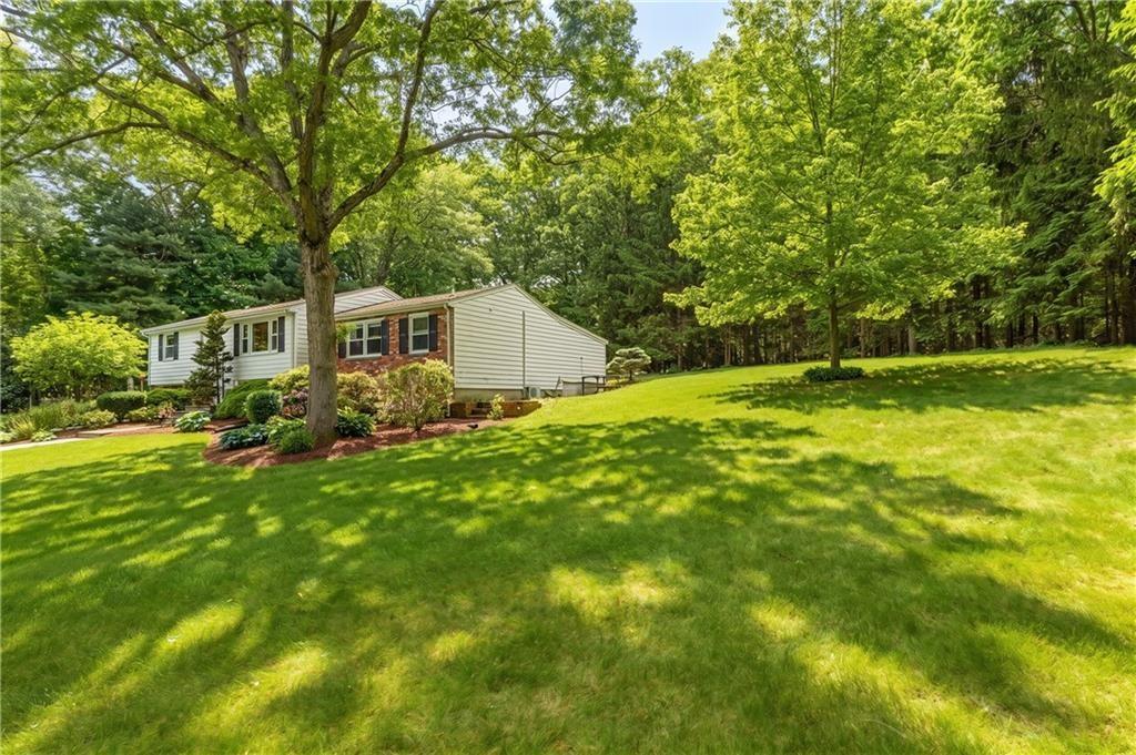 8 Ledgemont Drive Property Photo 41