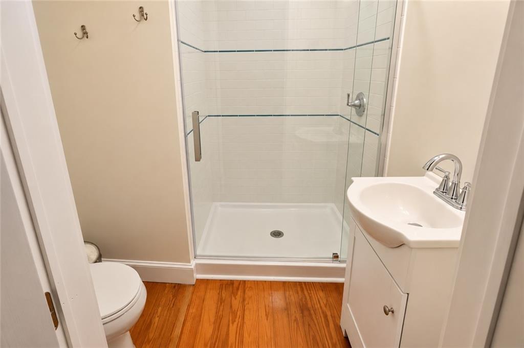 28 Merton Road Property Photo 8