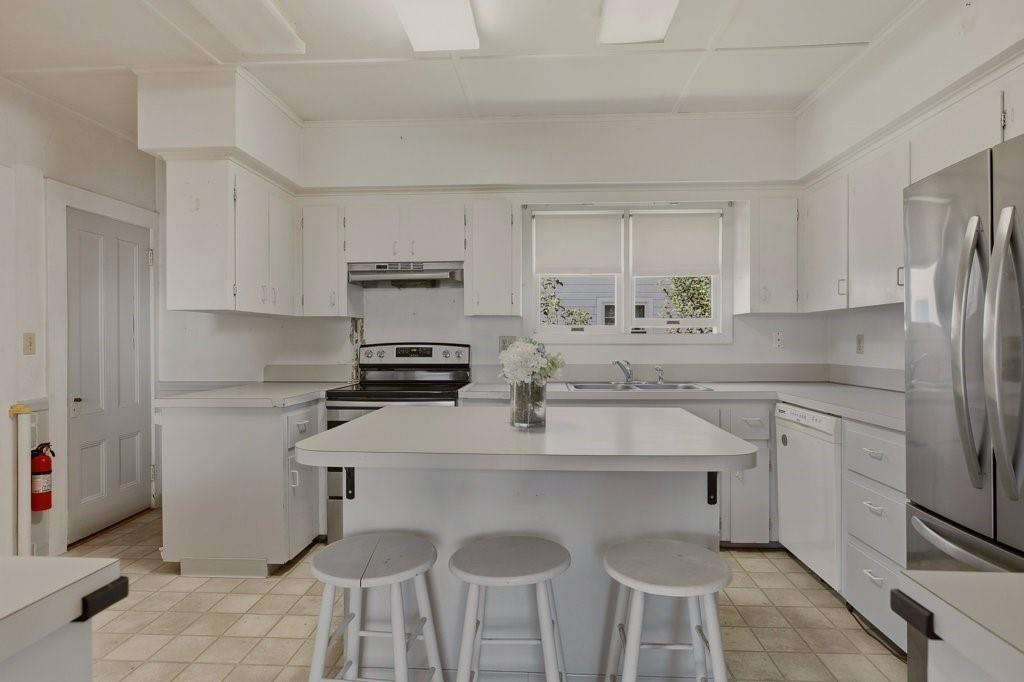 28 Merton Road Property Photo 16
