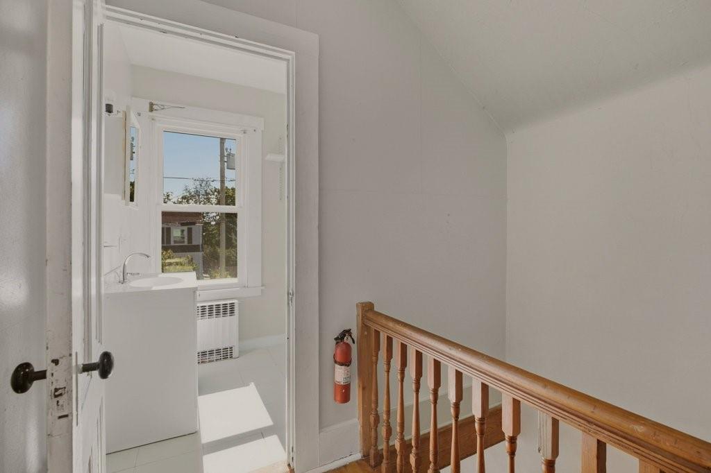 28 Merton Road Property Photo 37