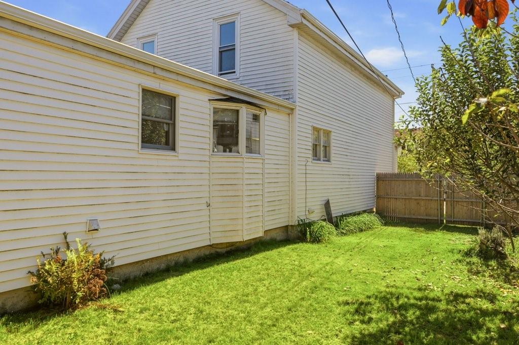 28 Merton Road Property Photo 43