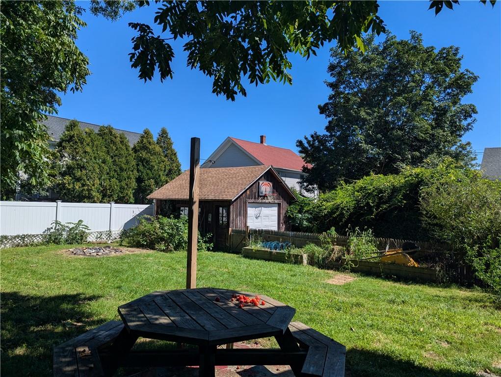 9 Allen Avenue Property Photo 5