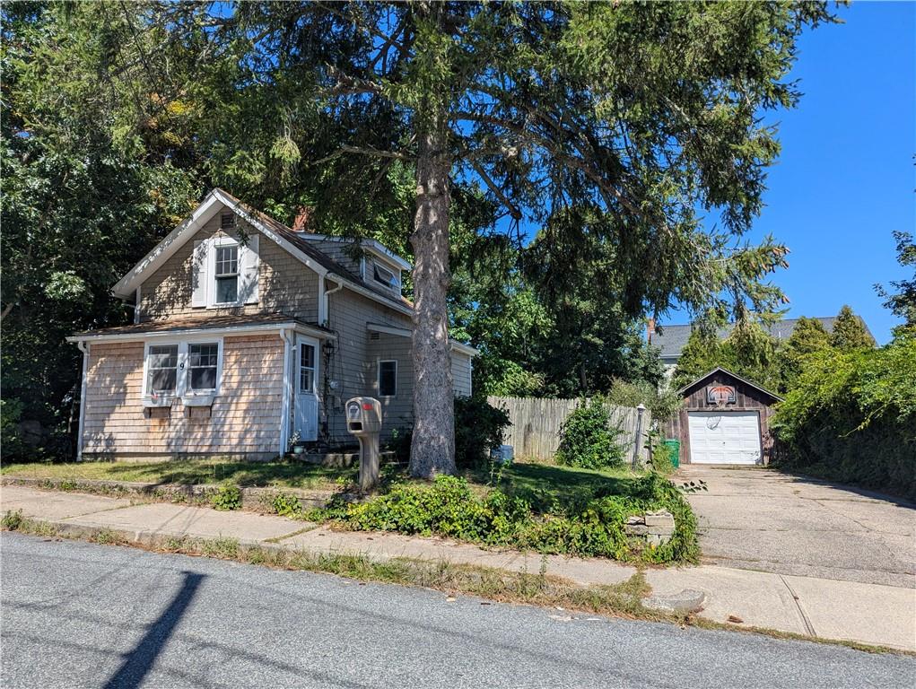 9 Allen Avenue Property Photo 6