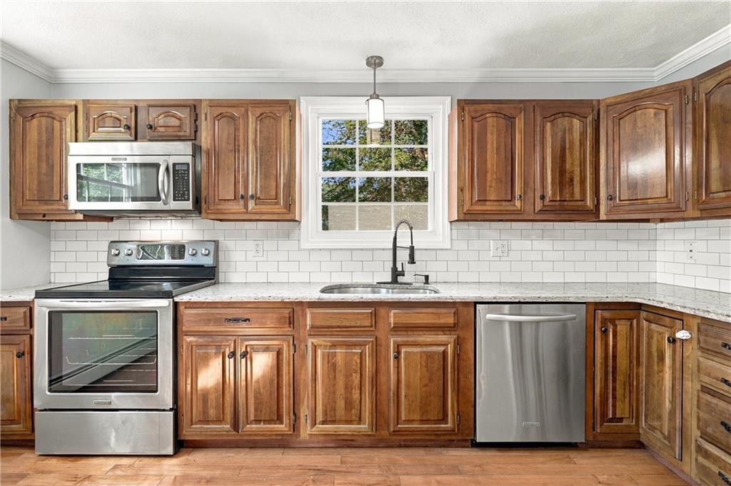 230 School Street Unit 1 Property Photo 6
