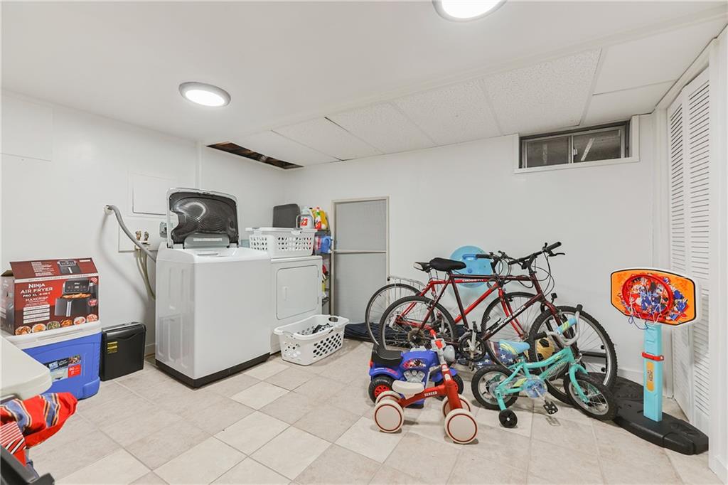88 Barton Street Unit 6 Property Photo 11