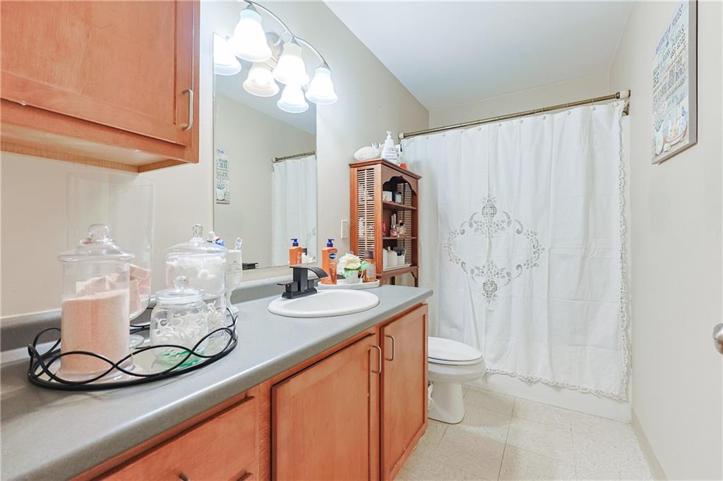 88 Barton Street Unit 6 Property Photo 16