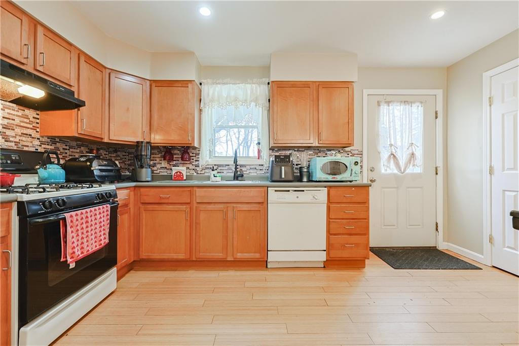 88 Barton Street Unit 6 Property Photo 39
