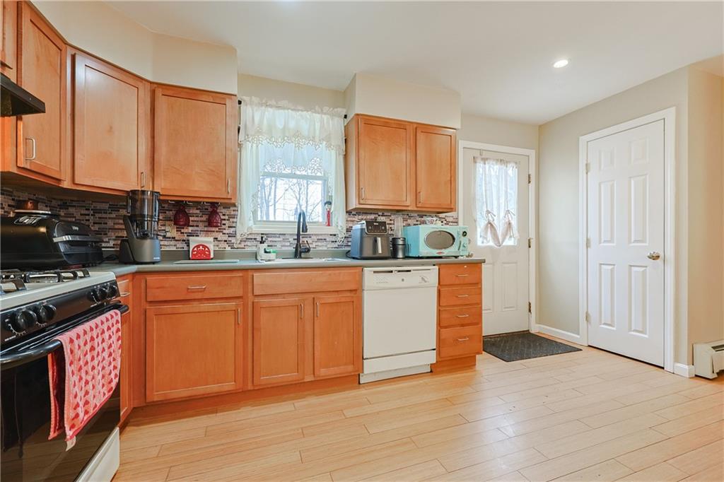 88 Barton Street Unit 6 Property Photo 42