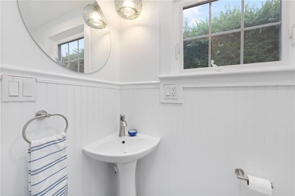 75 Old Fort Road Property Photo 12