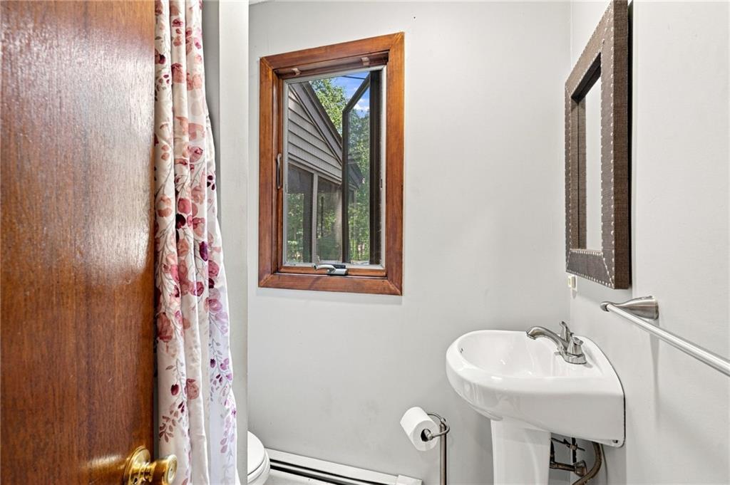 9 Eastgate Drive Property Photo 18