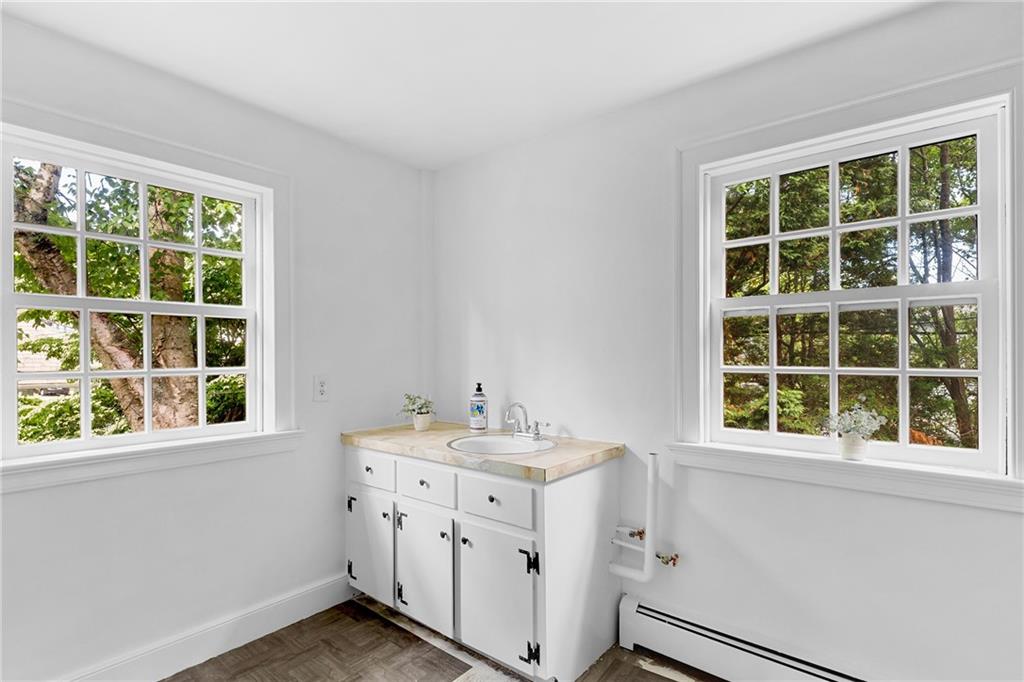 57 Farewell Street Property Photo 13