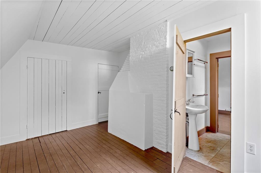 57 Farewell Street Property Photo 30