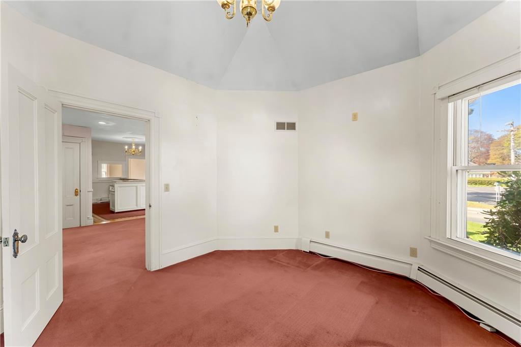 1358 Smith Street Property Photo 18