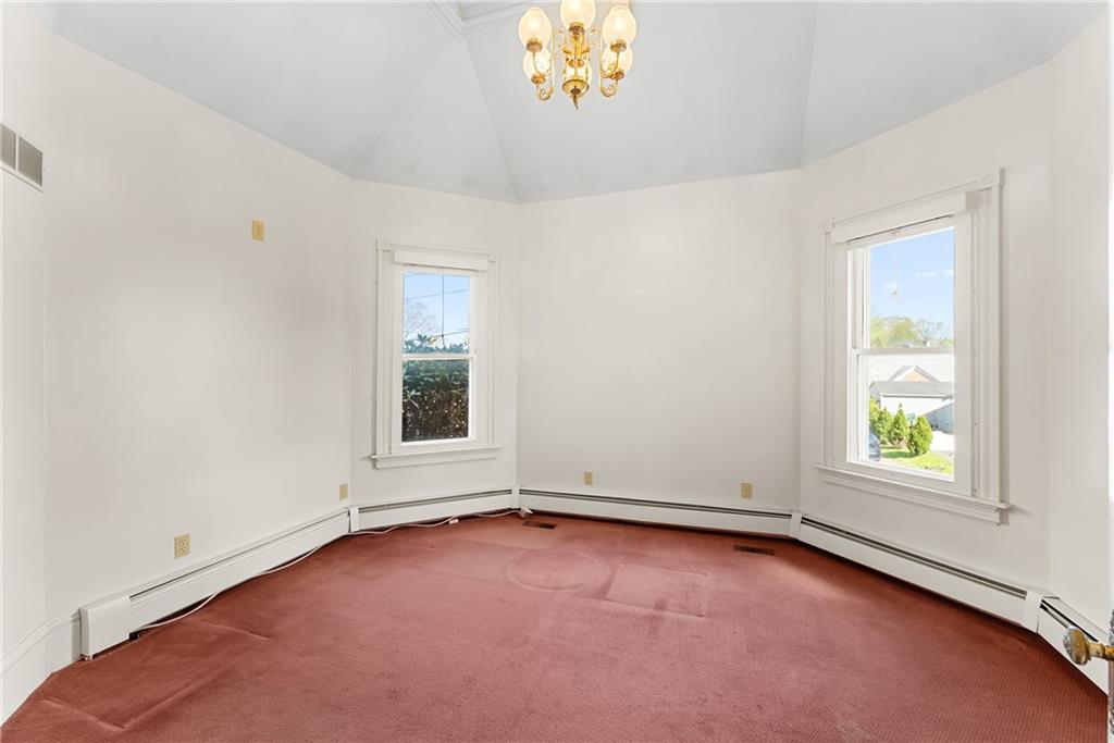 1358 Smith Street Property Photo 19