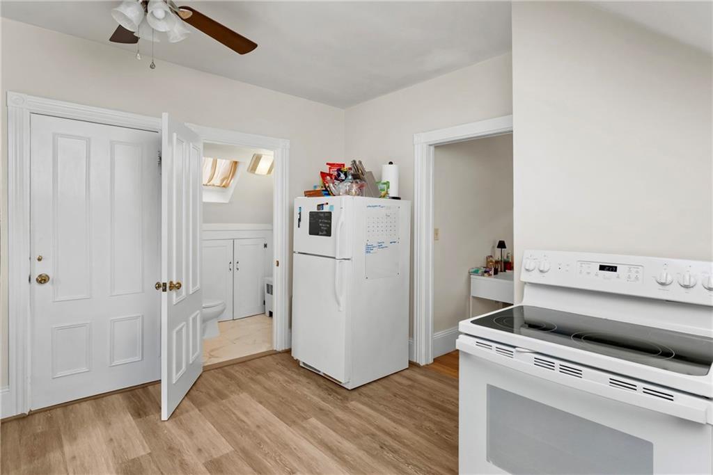 1358 Smith Street Property Photo 36