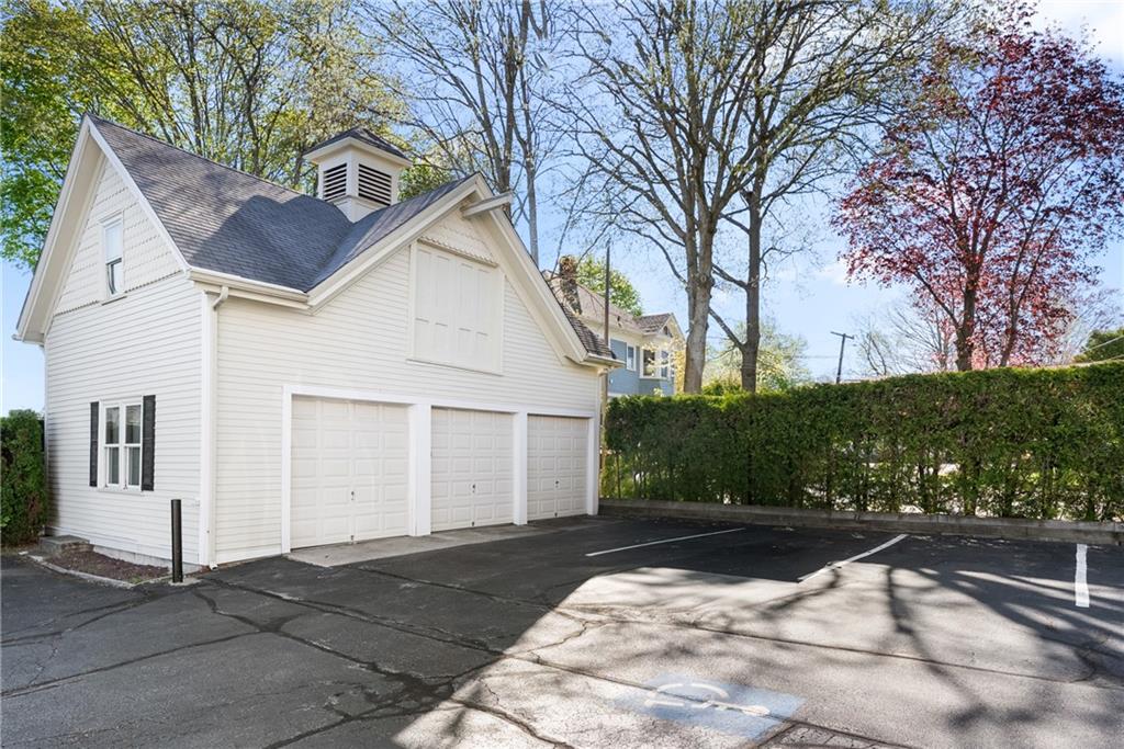 1358 Smith Street Property Photo 47