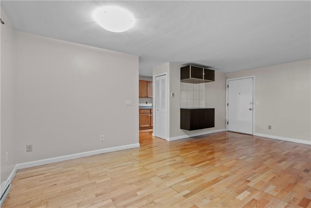 117 John Street Unit 14 Property Photo 5
