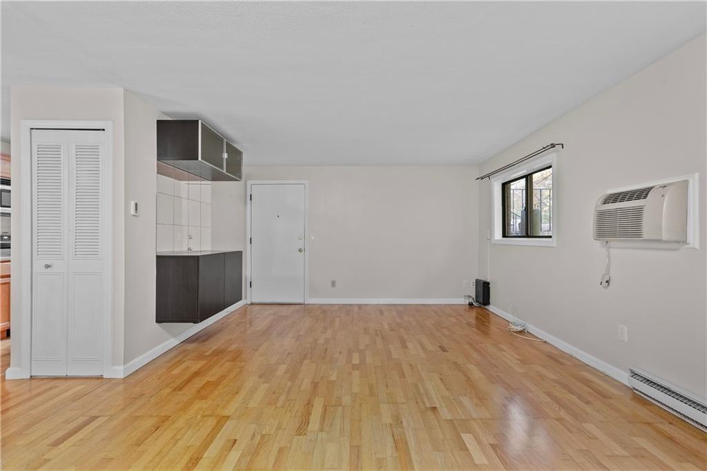 117 John Street Unit 14 Property Photo 6