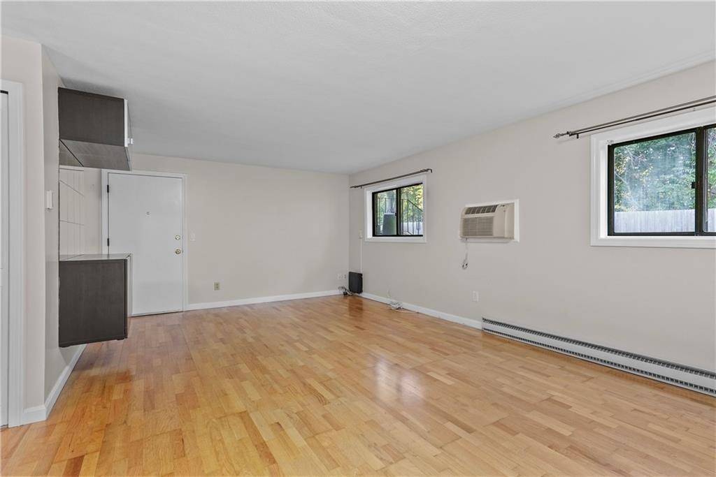 117 John Street Unit 14 Property Photo 8