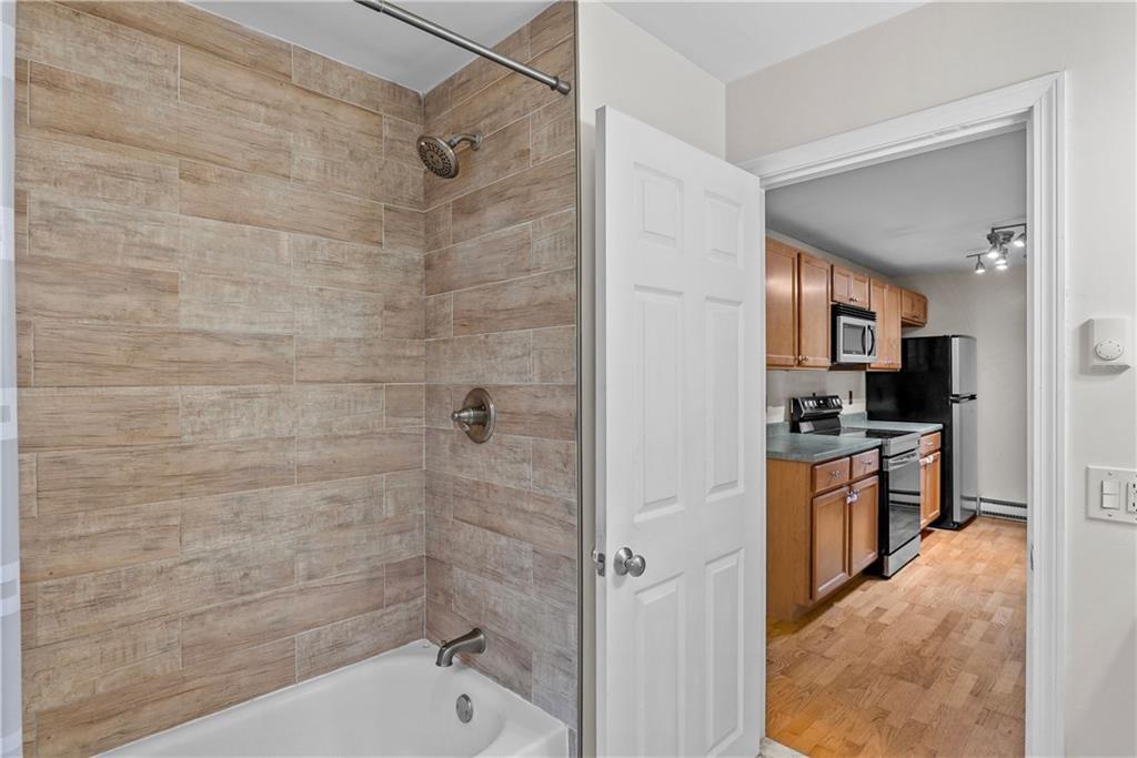 117 John Street Unit 14 Property Photo 17