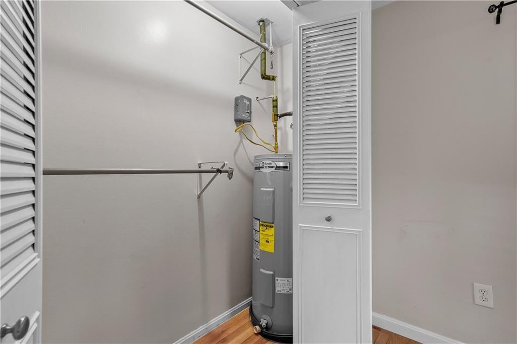 117 John Street Unit 14 Property Photo 19