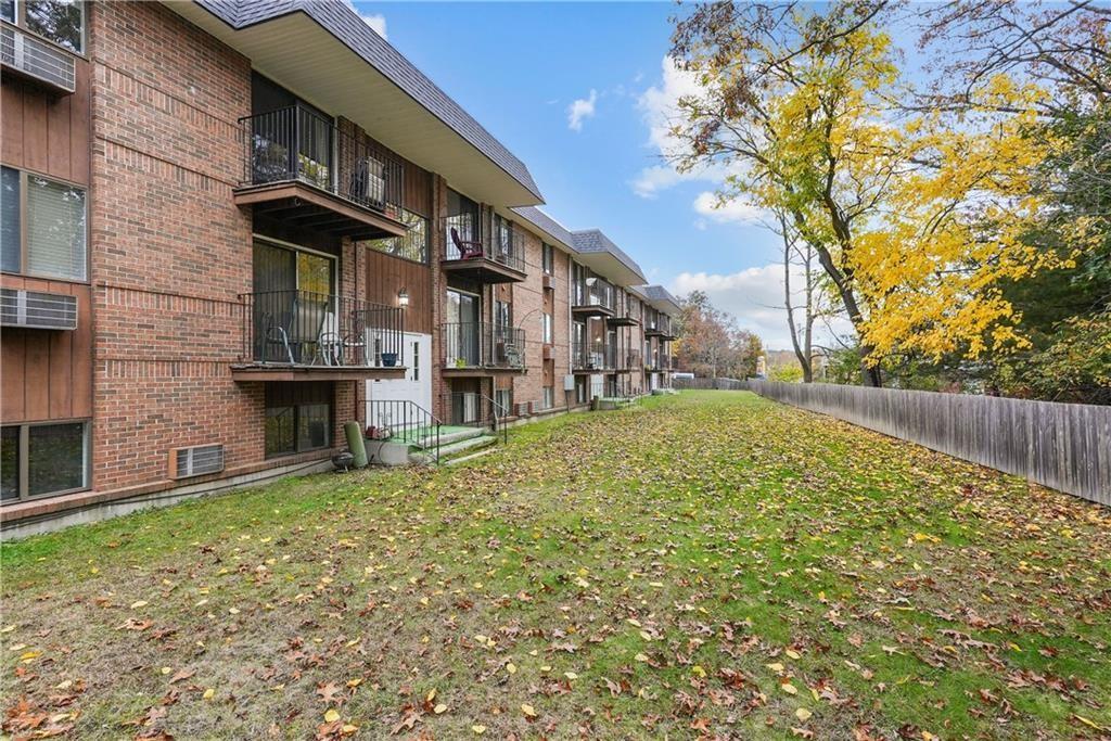 117 John Street Unit 14 Property Photo 25