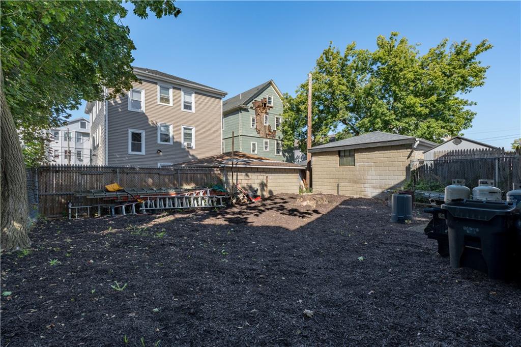 32 34 Ruggles Street Property Photo 8