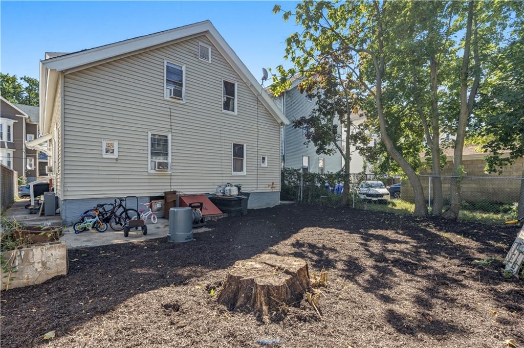 32 34 Ruggles Street Property Photo 9