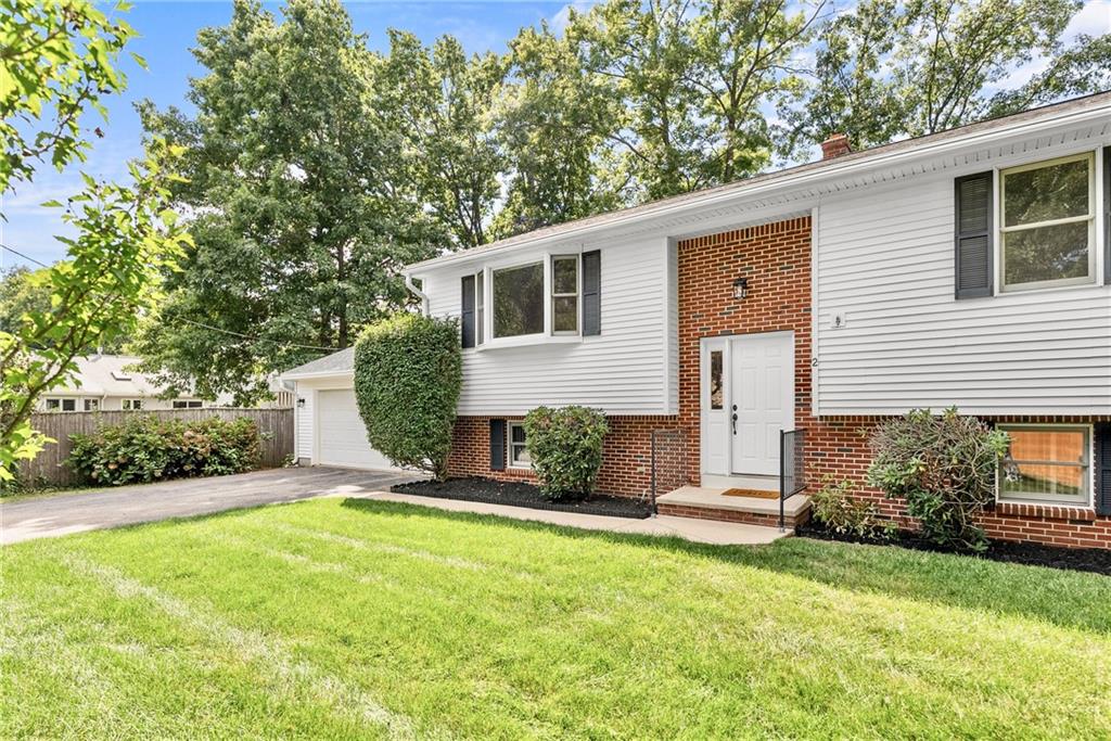 2 Ryan Lane Property Photo 3