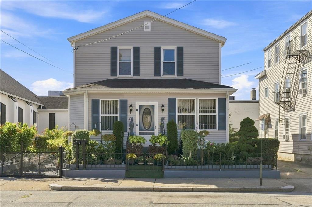 44 Lawn Avenue Property Photo 1