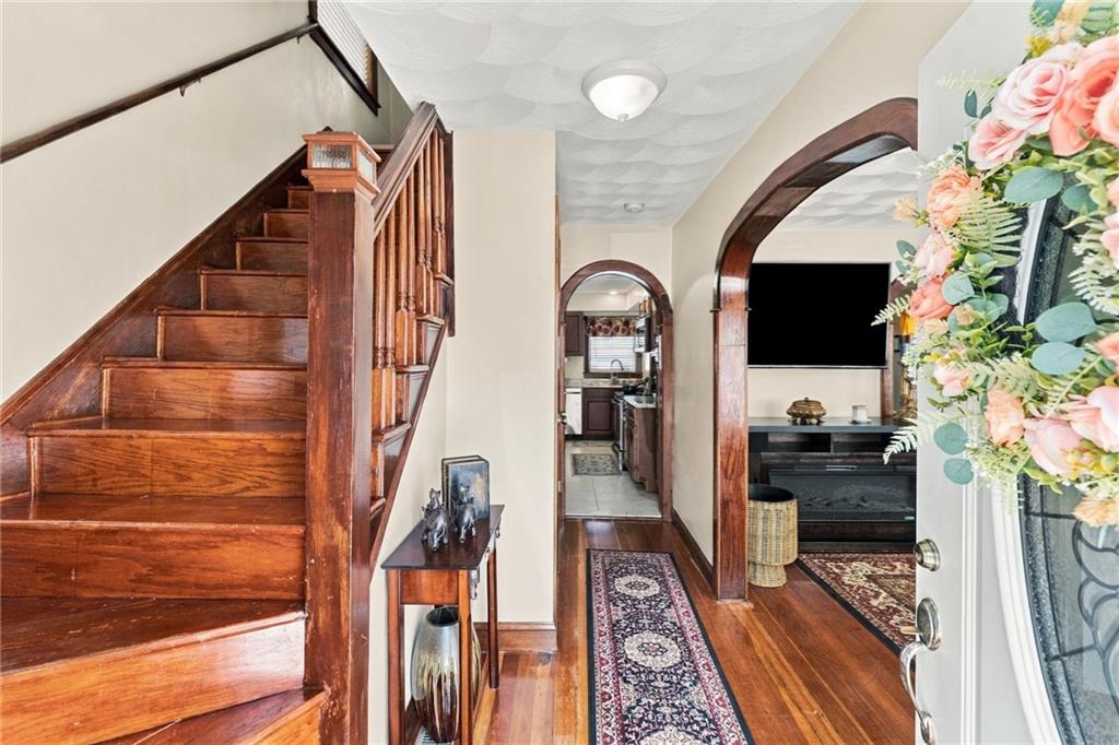 37 Homer Street Property Photo 6