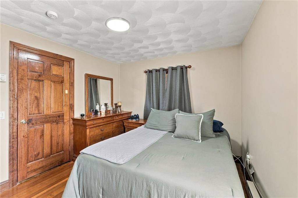37 Homer Street Property Photo 33
