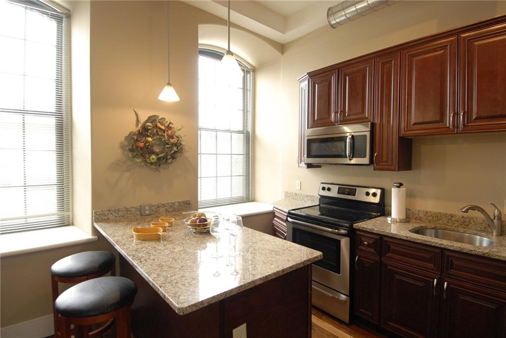 624 Washington Street Unit A-319 Property Photo 13