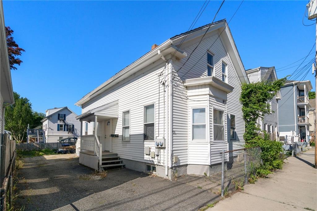 294 Admiral Street Property Photo 1