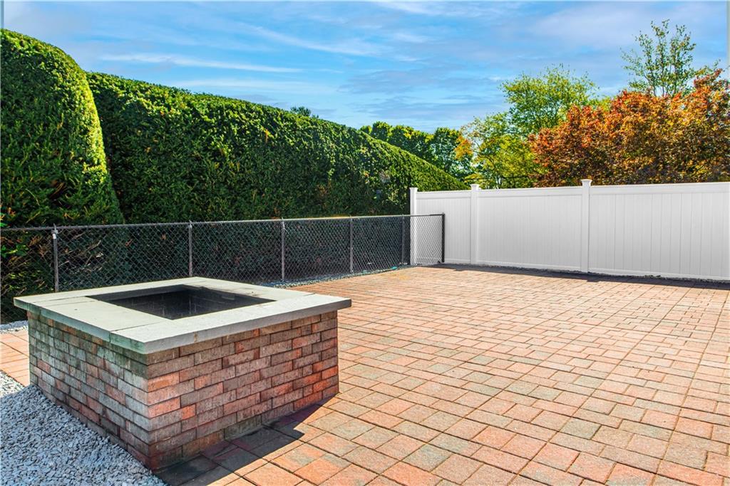 3 Moreland Street Property Photo 17