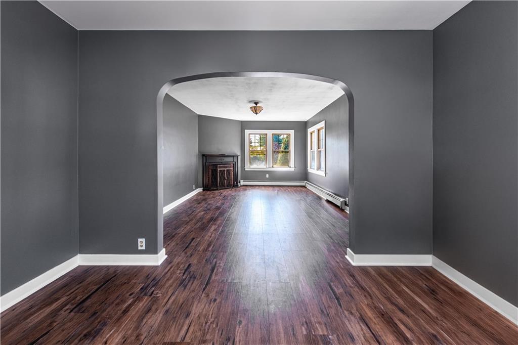 3 Moreland Street Property Photo 20