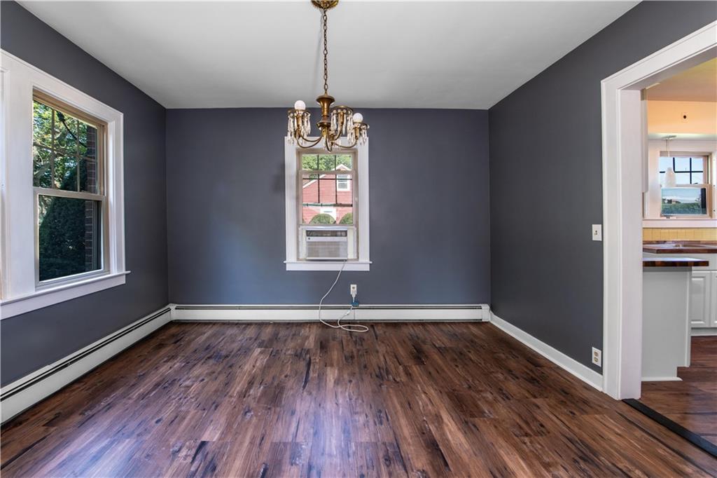 3 Moreland Street Property Photo 27