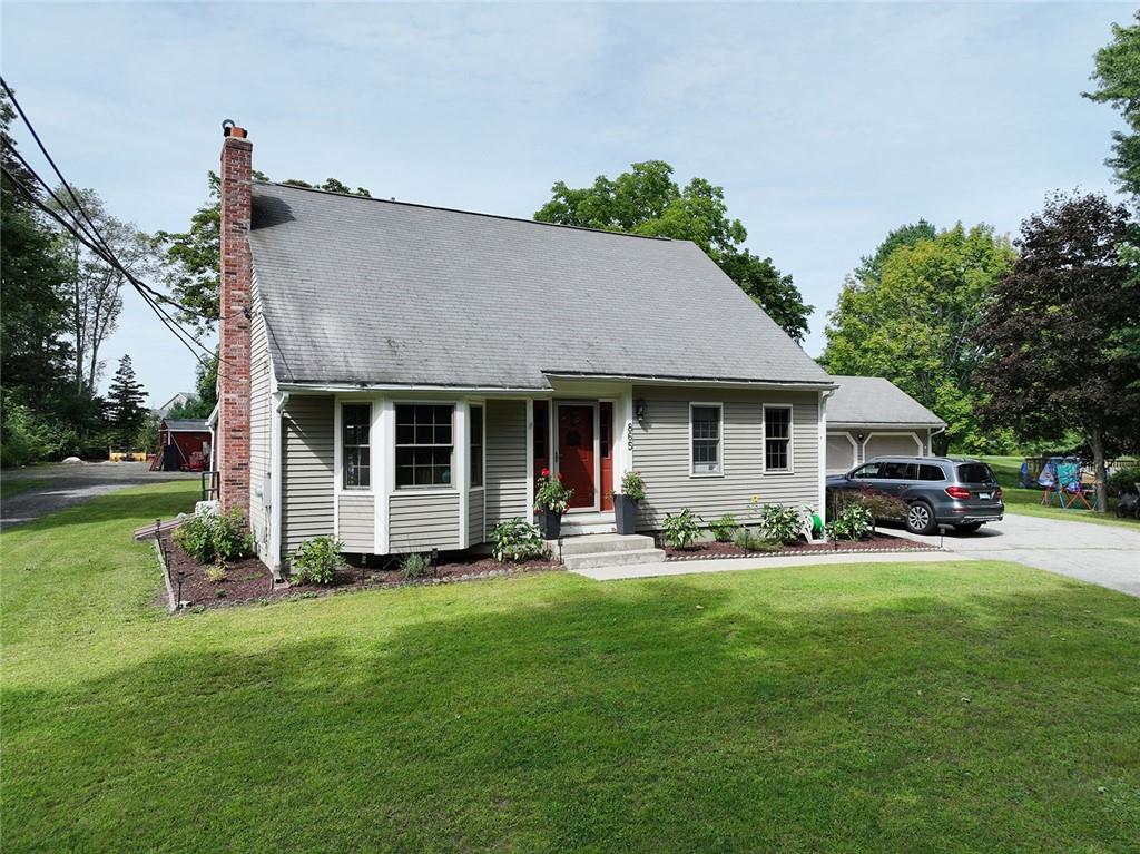 865 Steere Farm Road Property Photo 2