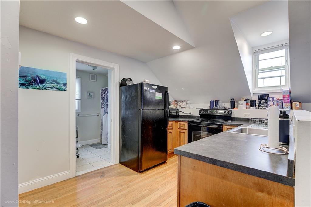 23 Stockholm Street Unit 2 Property Photo 15