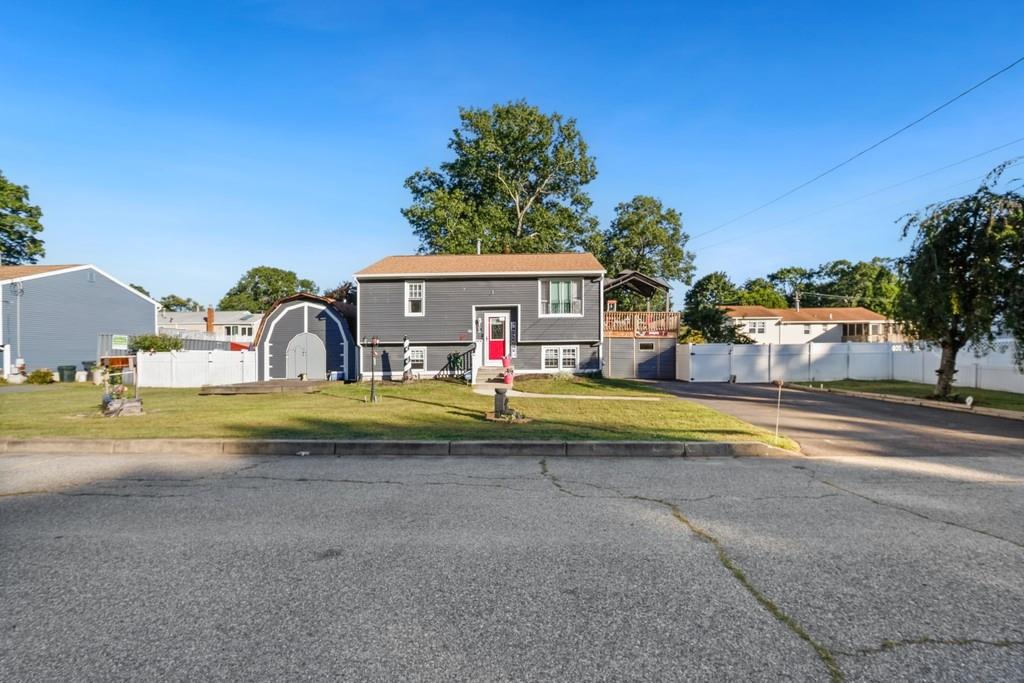 24 Arden Court Property Photo 2