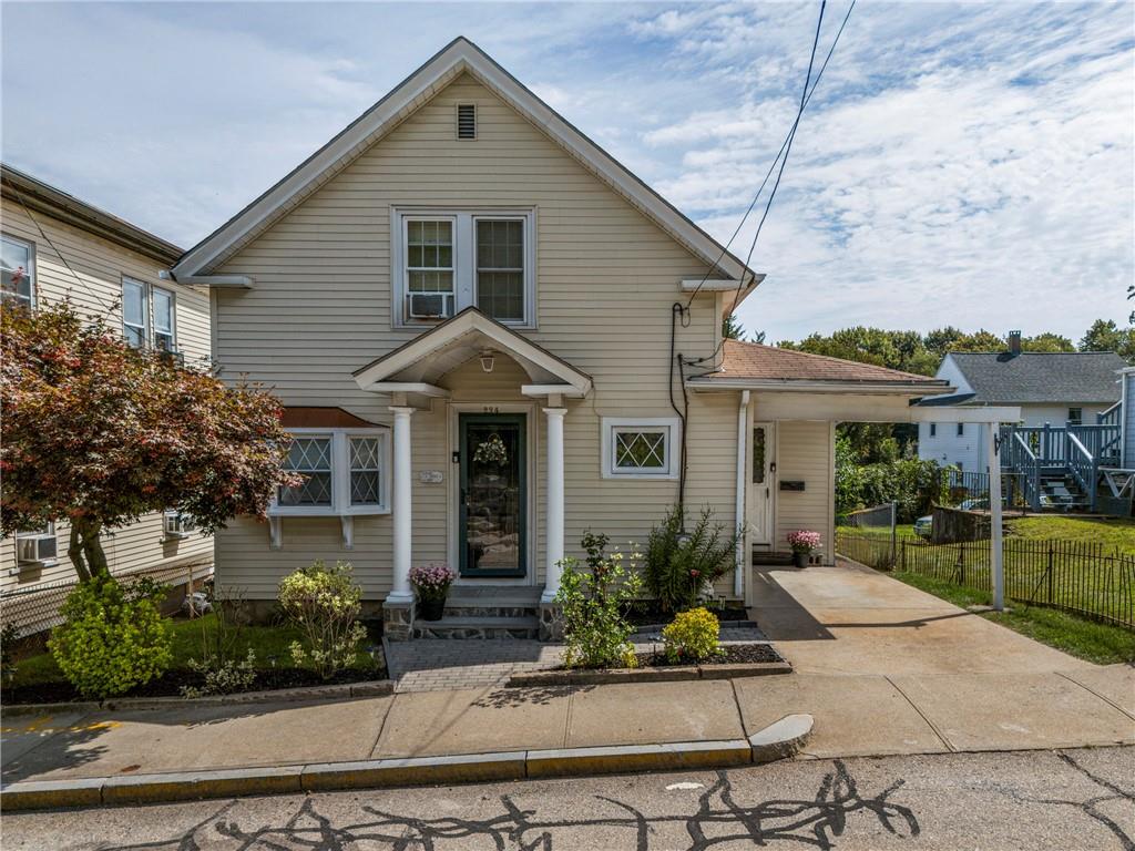 294 Washington Street Property Photo 1
