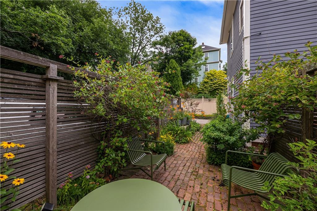22 Halsey Street Unit 2 Property Photo 20