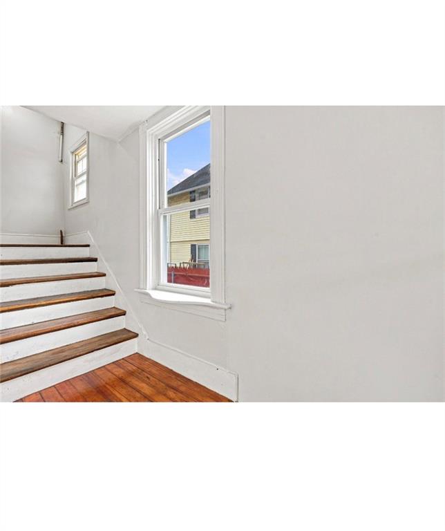 180 Ohio Avenue Property Photo 14