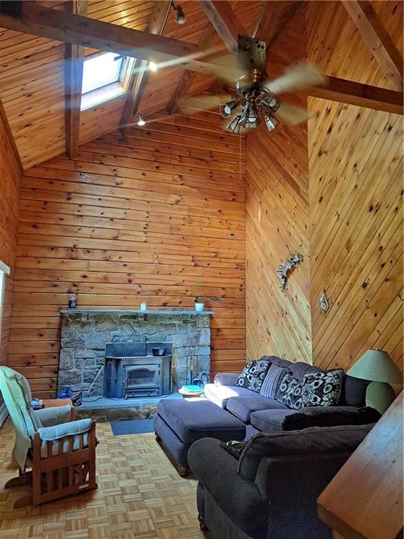 500 Plain Road Property Photo 16