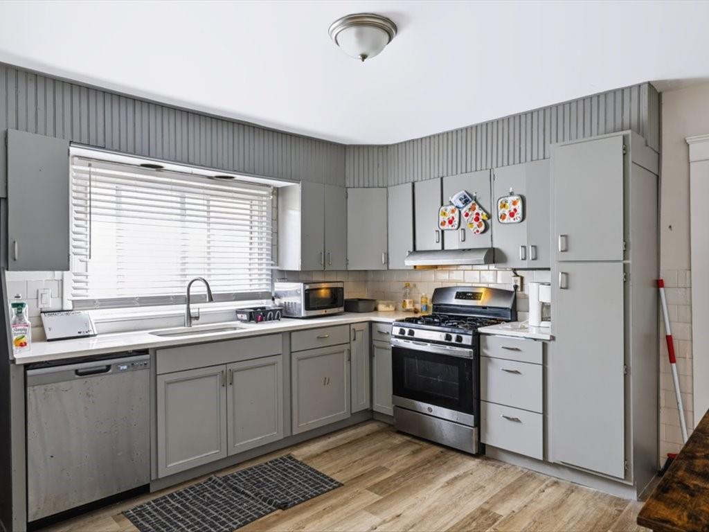 13 Rosebank Avenue Property Photo 4
