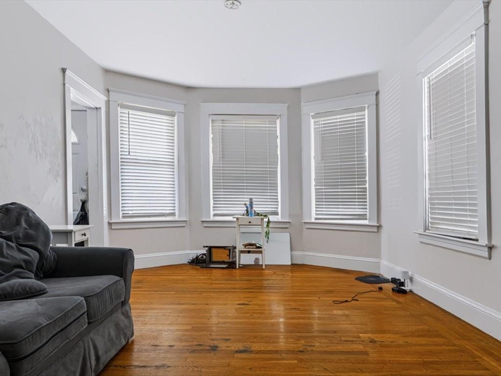 13 Rosebank Avenue Property Photo 8