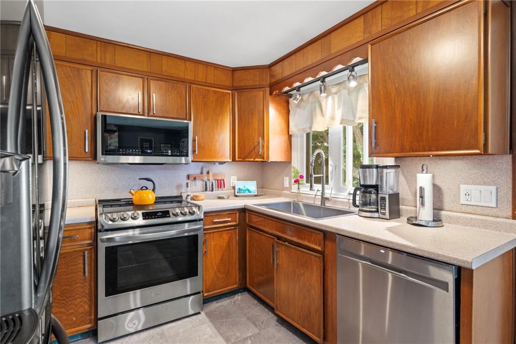 34 Clifden Avenue Property Photo 16