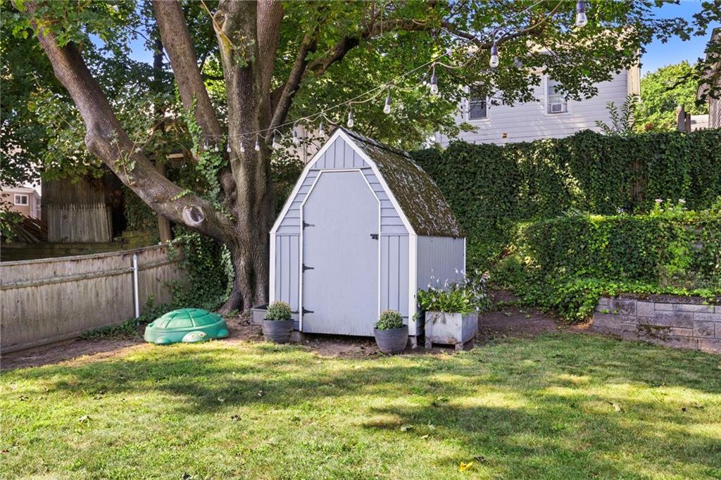 34 Clifden Avenue Property Photo 48