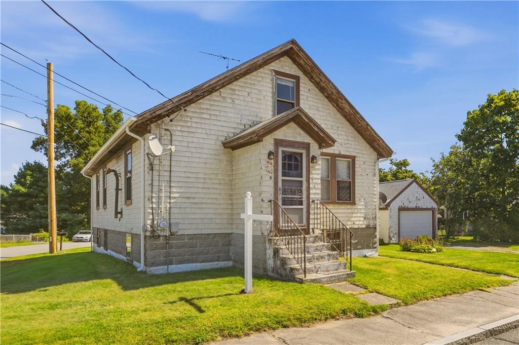156 Stafford Road Property Photo 2