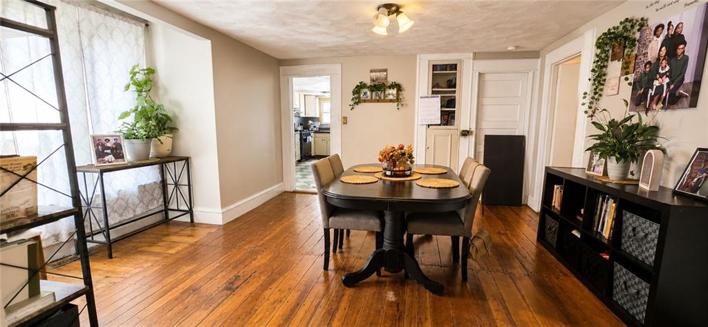 16 Winsor Street Property Photo 12